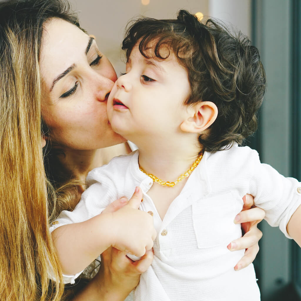 Calm Baby, Happy Mama & Polished Amber Teething Necklace from Amber Guru in Lemon Color